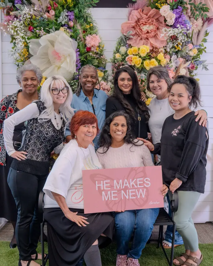 Mujeres en Awaken Ministerio de Mujeres