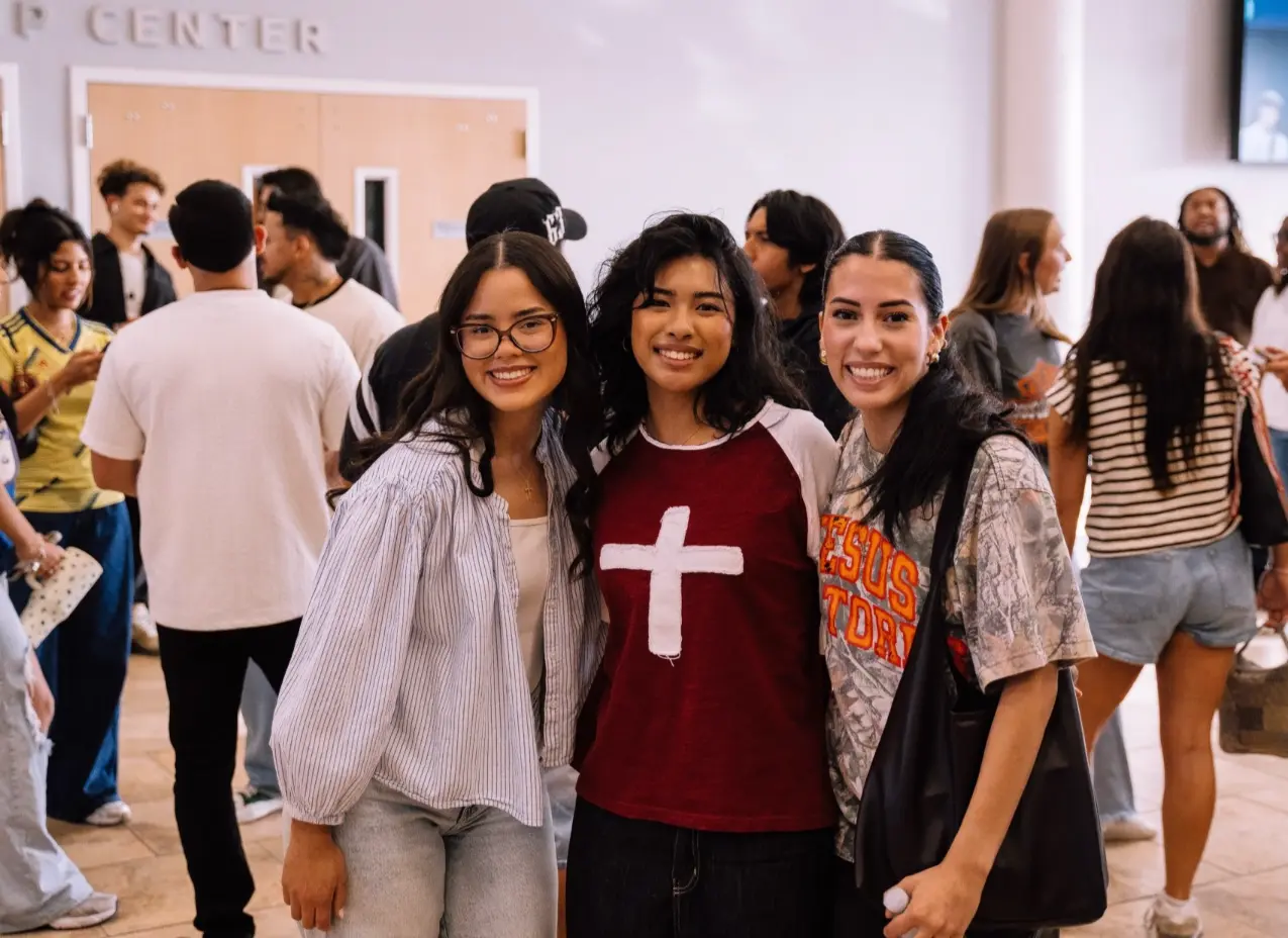 Ministerio de jóvenes adultos en PowerHouse Church
